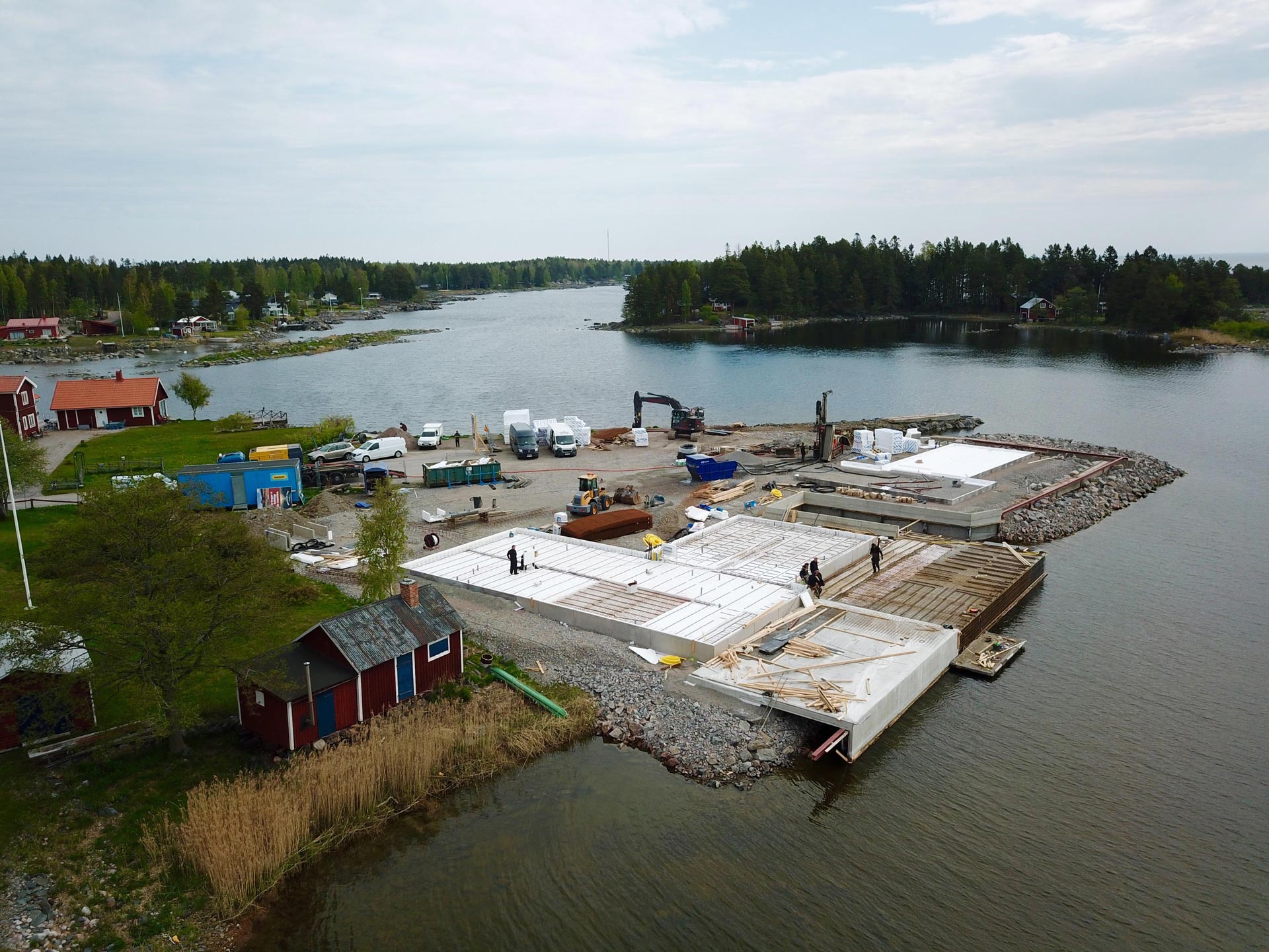 Skärgårdskrog i norrsundet